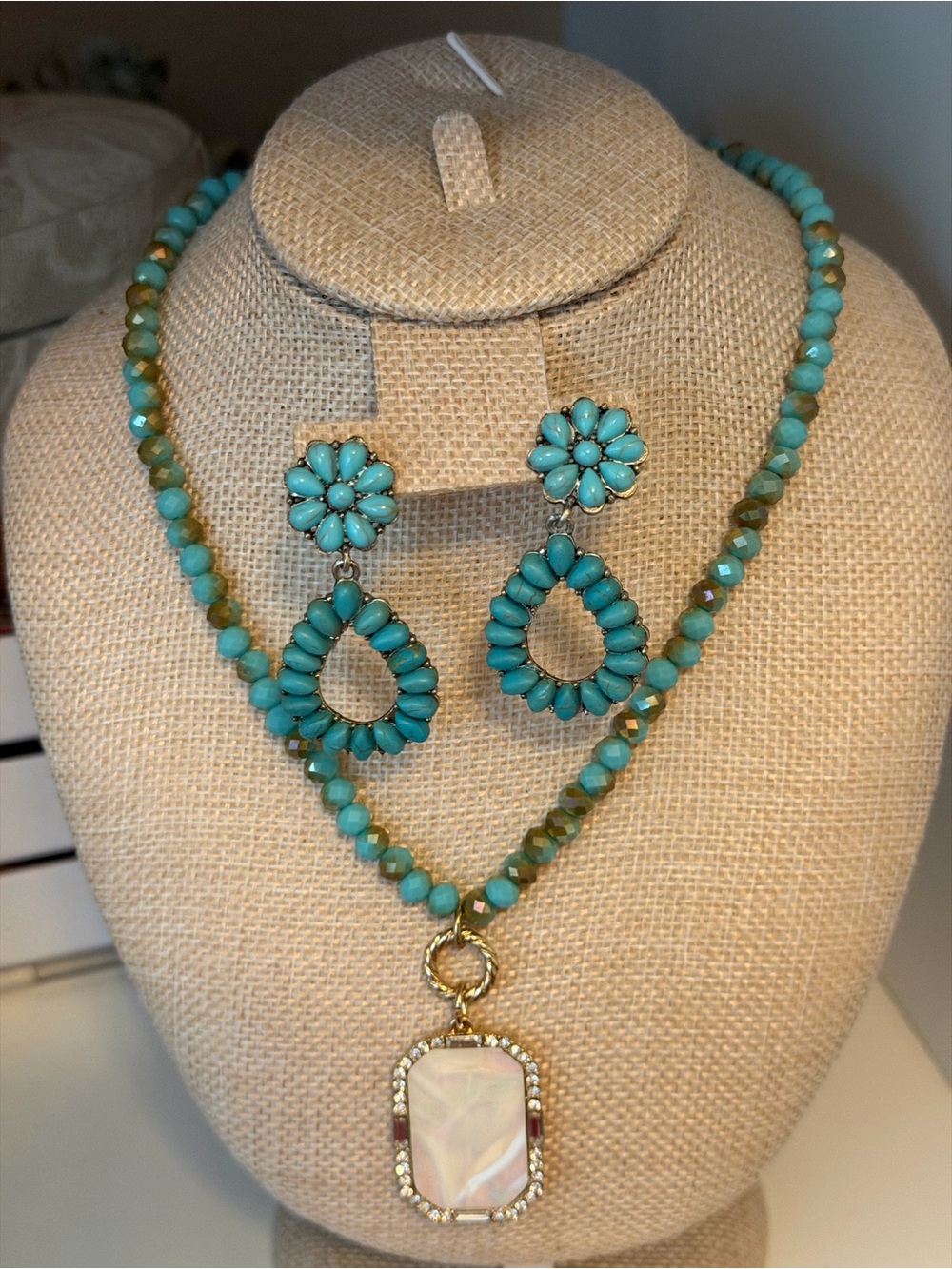 Turquoise Beaded Necklace and Earrings Set with Mother-of-Pearl Pendant